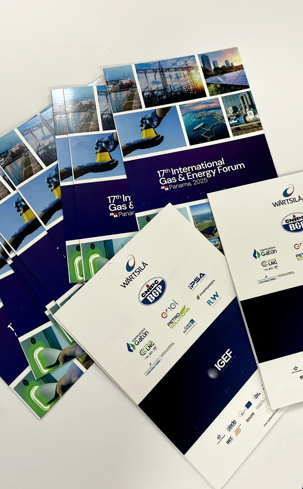 Brochures / Volantes